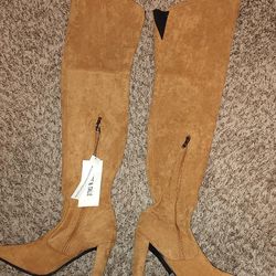 New
Suede Camel Brown Show 'N Tale Boots- Size 39/US 8
