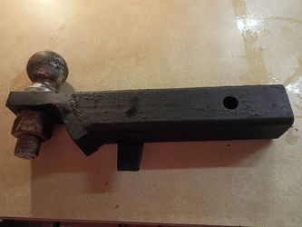2 inch trailer hitch ball mount.
