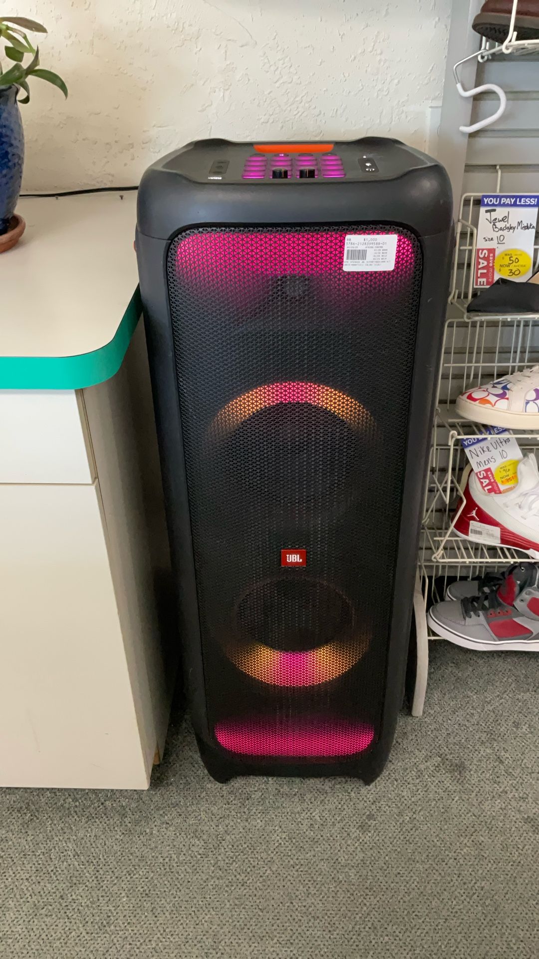 JBL Party Box 1000 BT Speaker