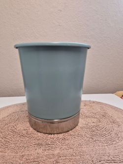 Nice Trash Can