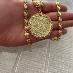 Aztec Calendar With Turkish Chain