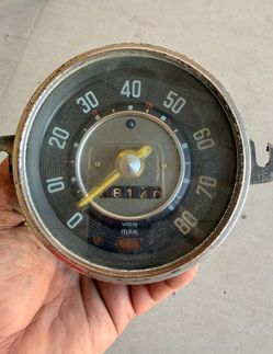 vw beetle 6/59 speedometer (working condition)