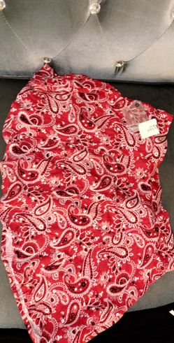 I call this Cardi B skirt “ Bloodiana “
