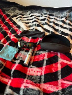 Sunglasses spray bottle extra thing for your nose get a wipe and clean glasses and then put I gotta cover Sunglasses spray bottle extra thing for your