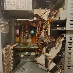 Desktop (No Hard Drive) $35 o.b.o.