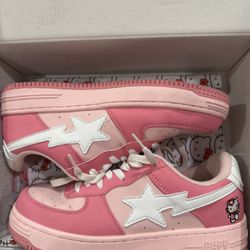 Used bape hello Kitty 