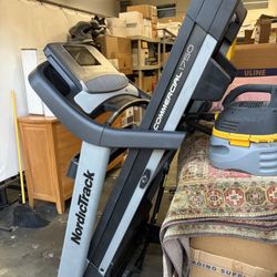 Commercial Treadmill 