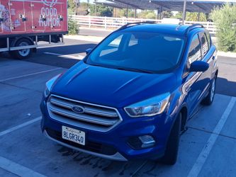 BEAUTIFUL FORD ESCAPE AWD SE