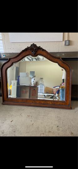 Free mirror