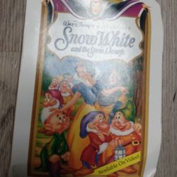 Vintage 1990s Snow White McDonald's Toy