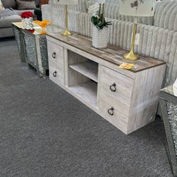 Light Wash Tv Stand 