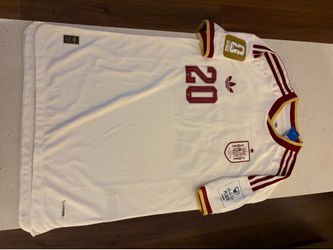 España jersey size L-xl USA sizing