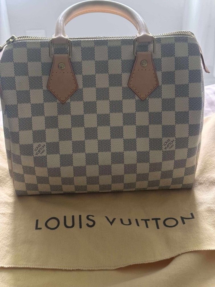 Louis Vuitton Speedy 25