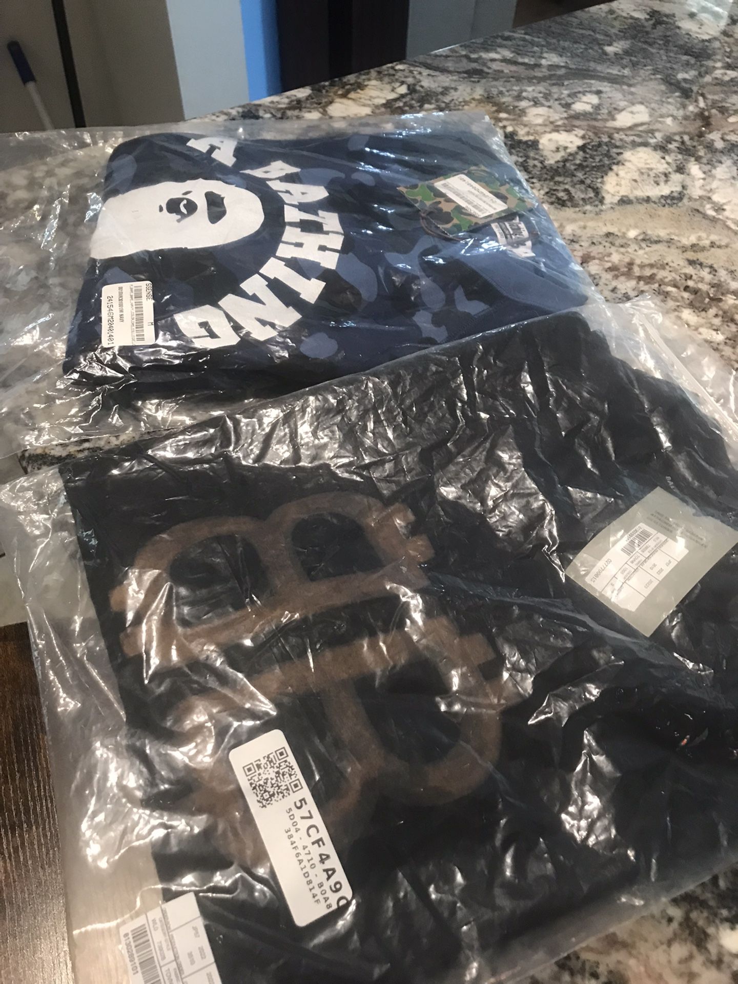 Bape & Balenciaga T-shirt Sweater Medium Crypto SS25 Blue Black