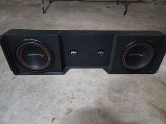 Subwoofer box with subs