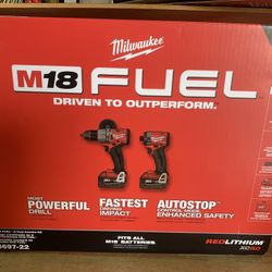 Milwaukee M18 FUEL 18V Lithium-Ion Brushless Cordless Hammer Drill and Impact Driver Combo Kit (2-Tool) with 2 Batteries