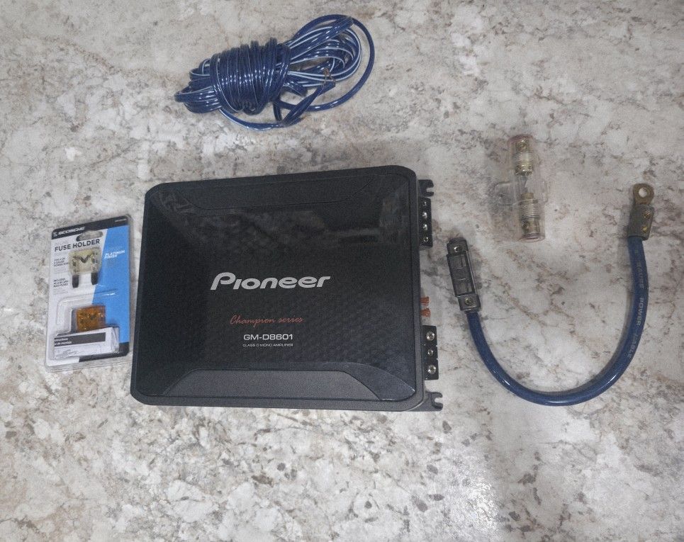 Pioneer Amp with Wiring and Fusea