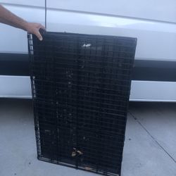 Large Dog/pet Cage in Great Condition 