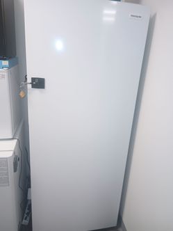 Frost-Free Upright Freezer