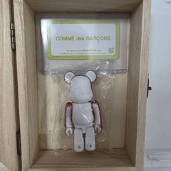 Bearbrick Series 49 Secret CDG Comme Des Garcons  1:192 Rare