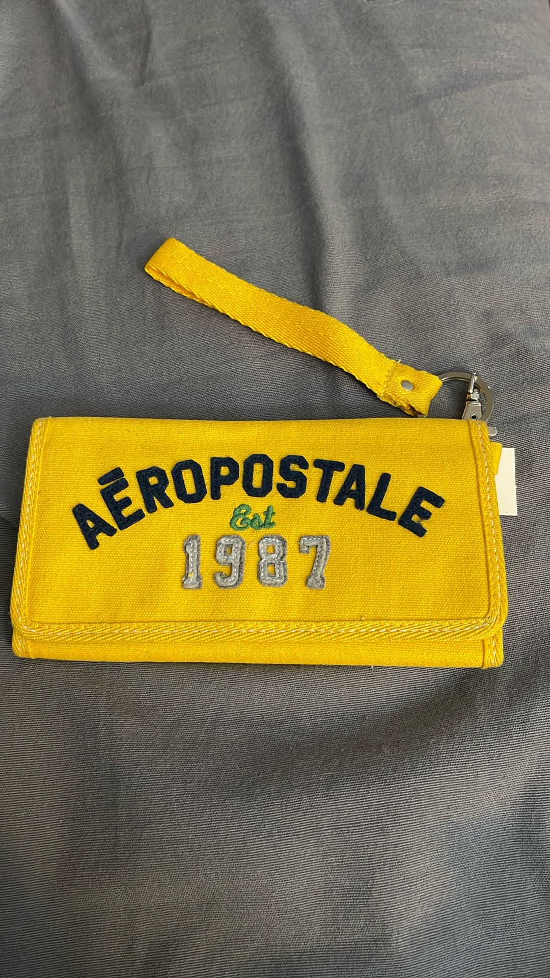 Womens Aeropostale Wallet