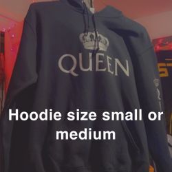 Women And Men’s Hoodies 