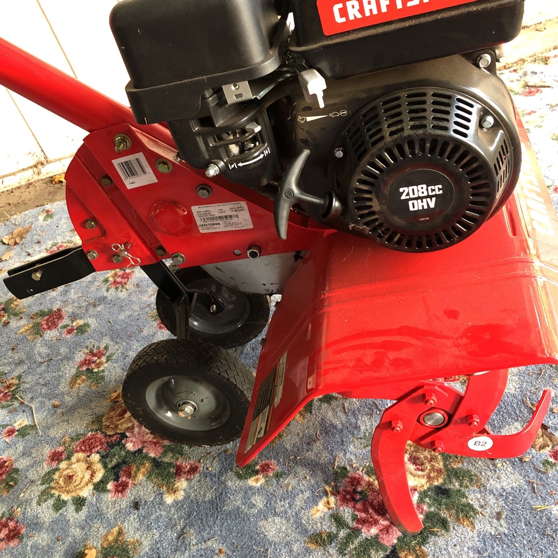 CRAFTSMAN 24” 208 cc/ Garden Tiller for Sale in WA OfferUp