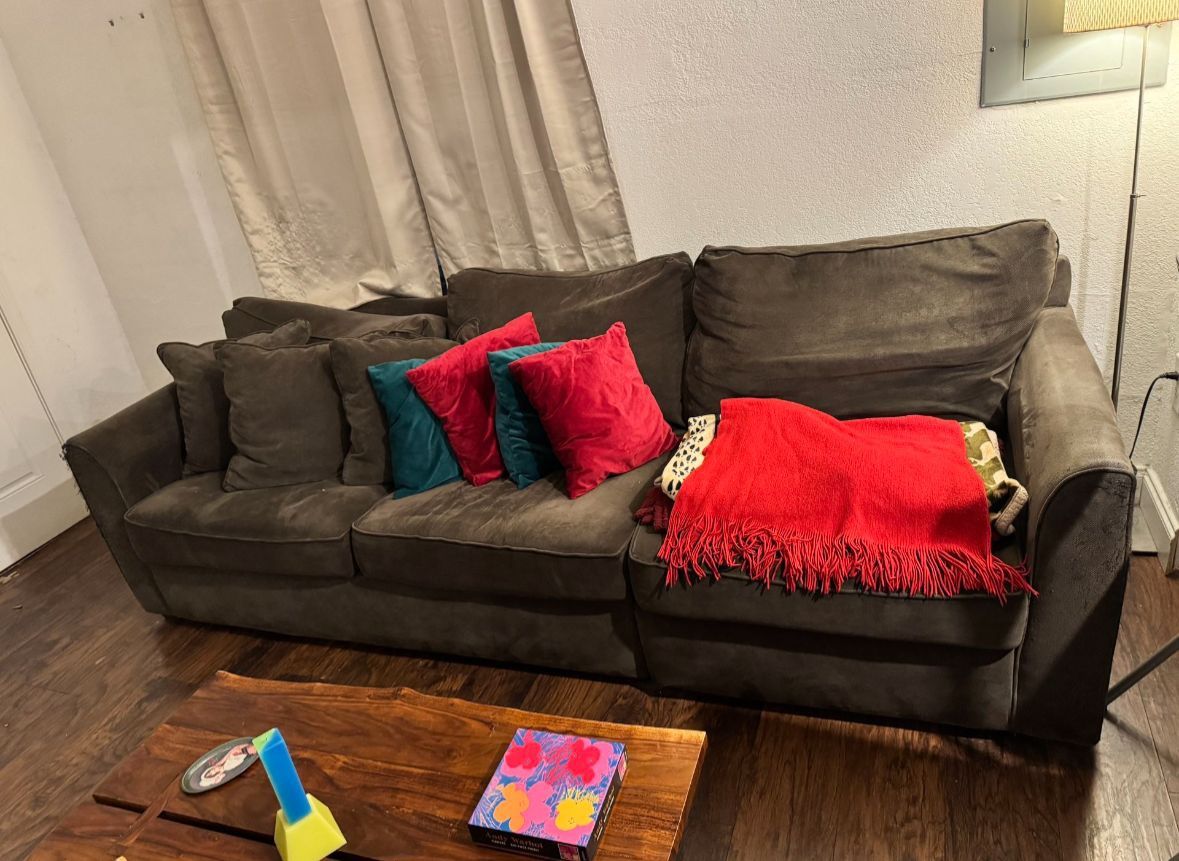Free Couch!
