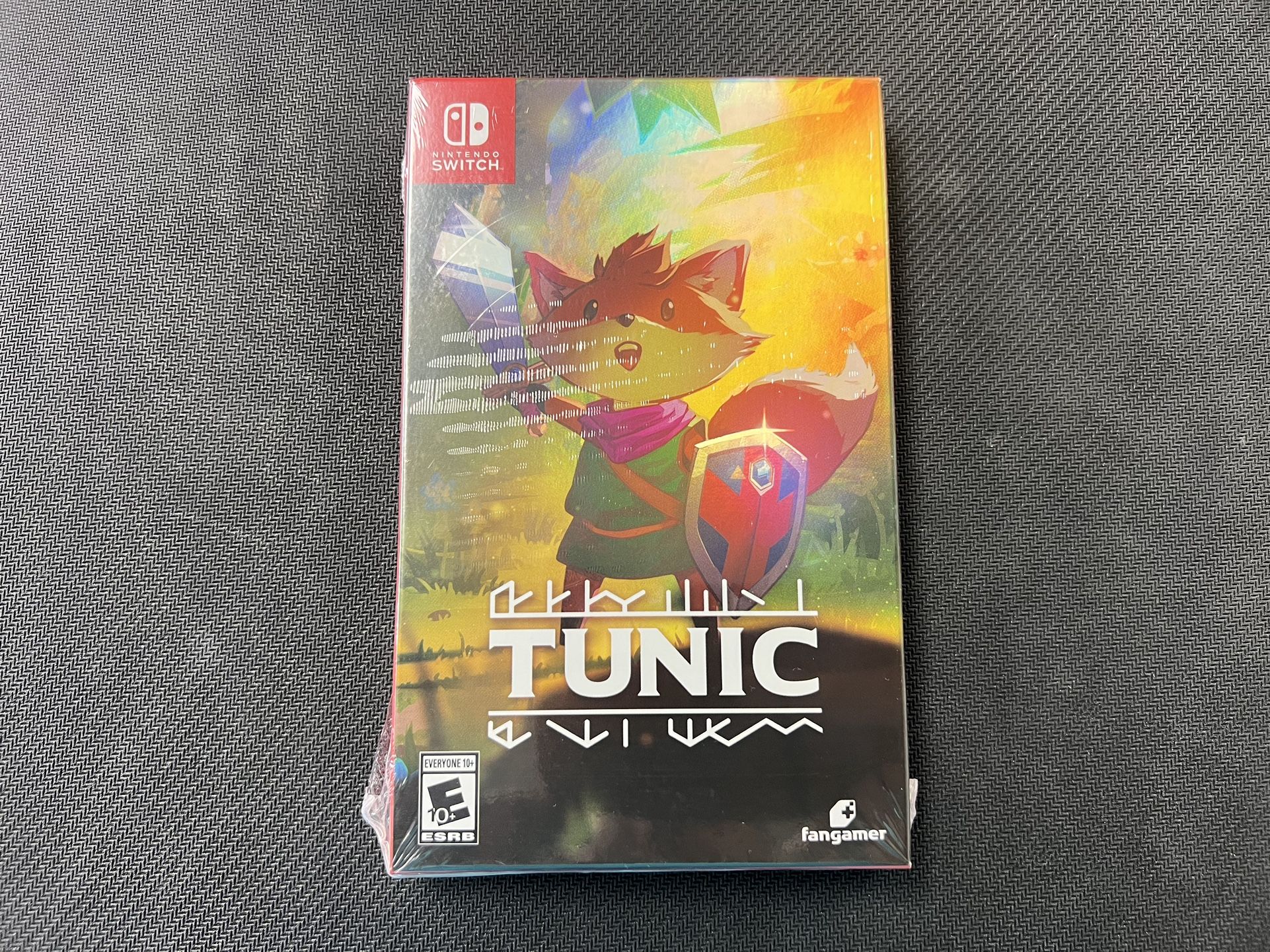 Tunic Deluxe Edition for Nintendo Switch