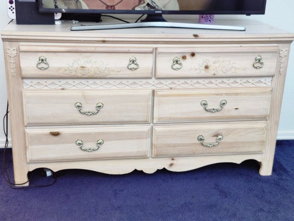 Juego De Cómoda Y Velador