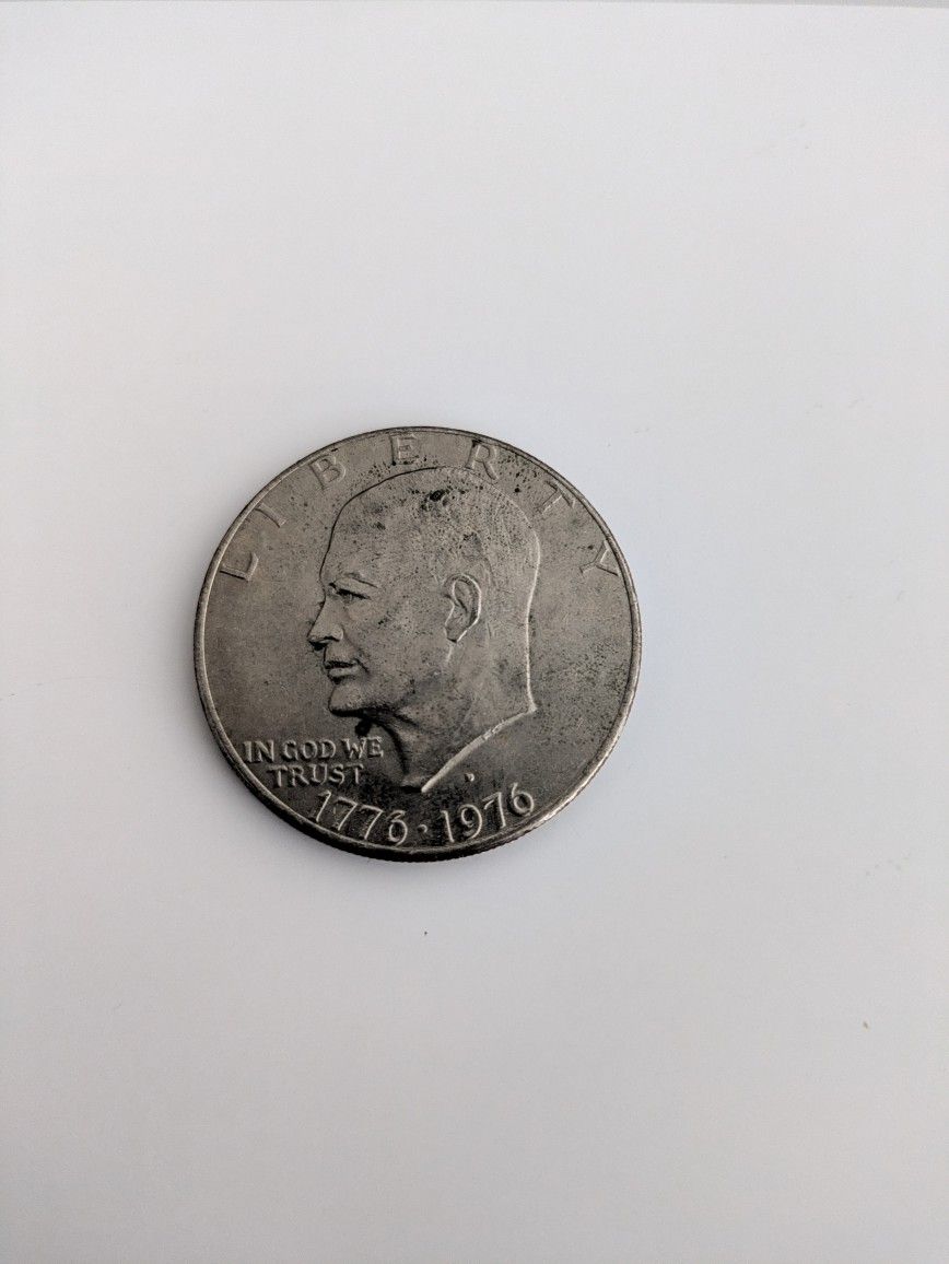1(contact info removed) Eisenhower Liberty Bell Moon One Dollar US Bicentennial Coin