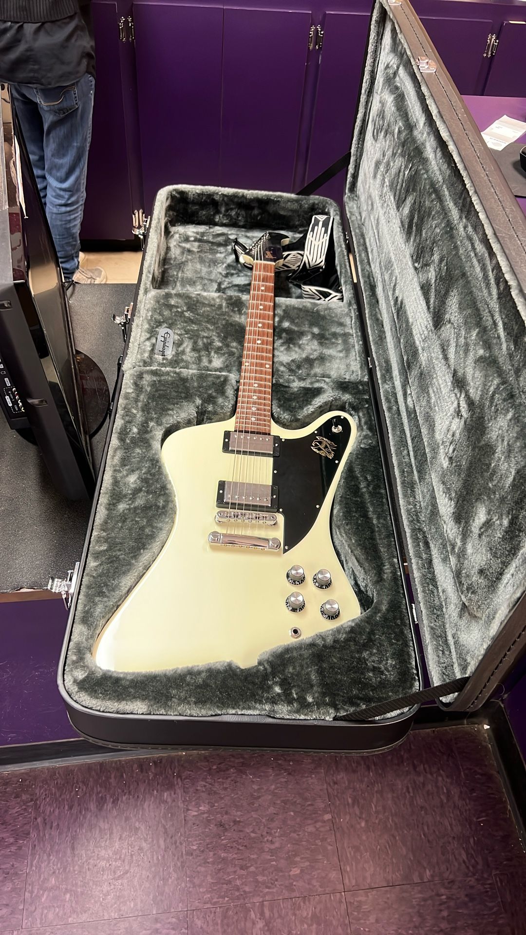 Gibson Firebird Studio