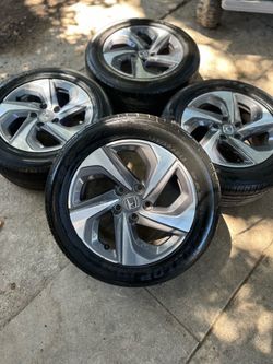 HONDA CIVIC WHEELS & TIRES