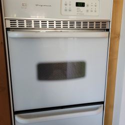 Oven Frigidaire