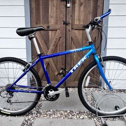 16” Beautiful Vintage Trek Mountain Track 800 Mountain Bike