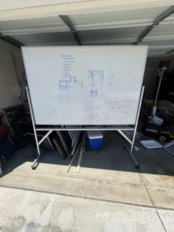 Rolling whiteboard