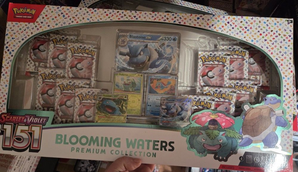 151 Blooming Water Illustration Box