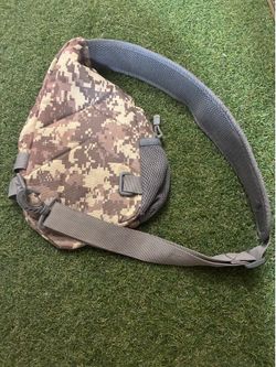 Camel fanny pack