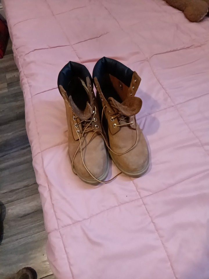 Timberland Men's Size 8 Boots
