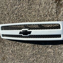 2007-2013 Chevy Silverado Grill. 