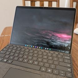Microsoft Surface Pro 8 