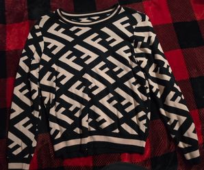 Women's sweater