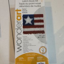 *New* WonderArt Latch Hook Kit Patriot