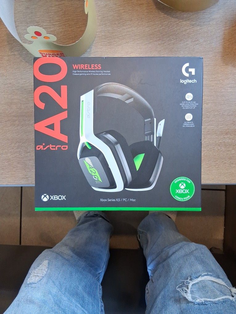 Headphones 🎧
