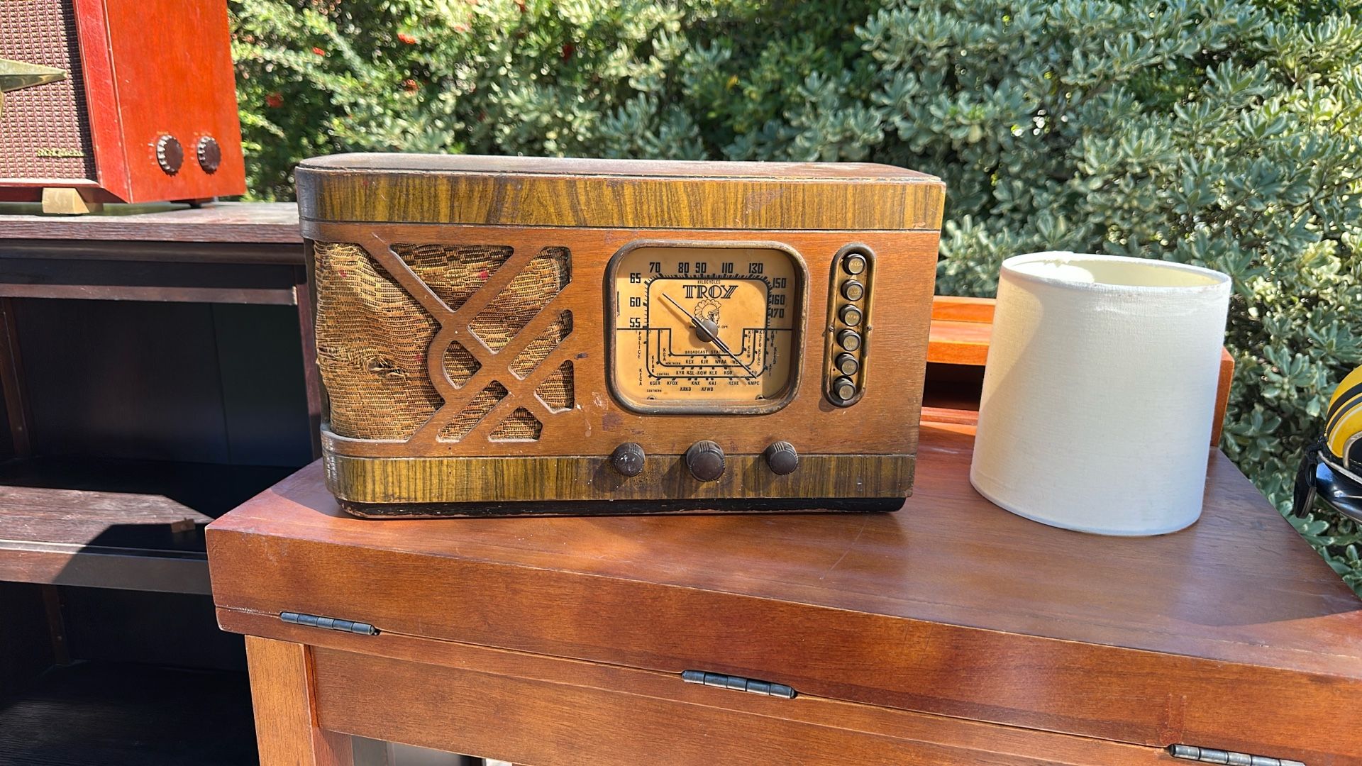 Troy Radio