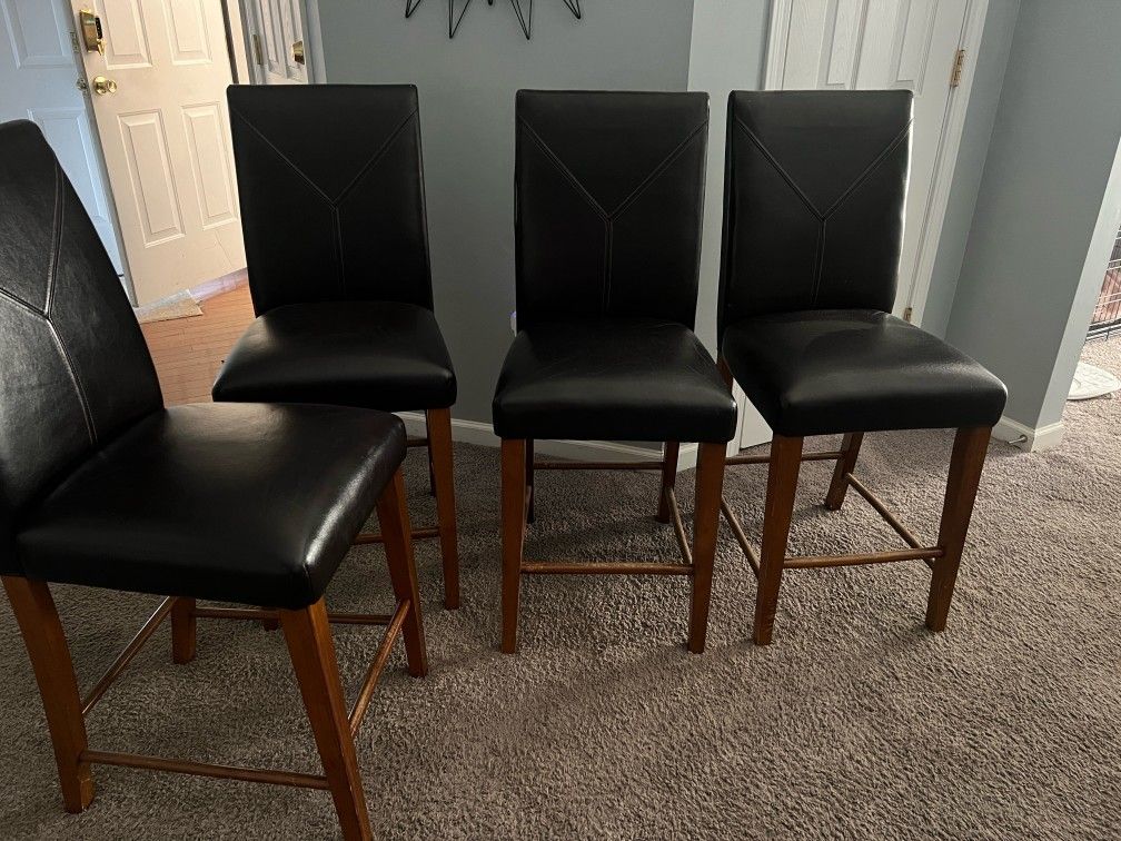 Dinning Room Chairs / Stools