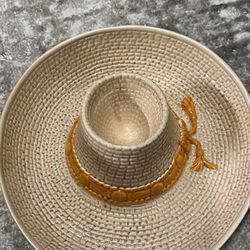 Ceramic hat chip and dip platter