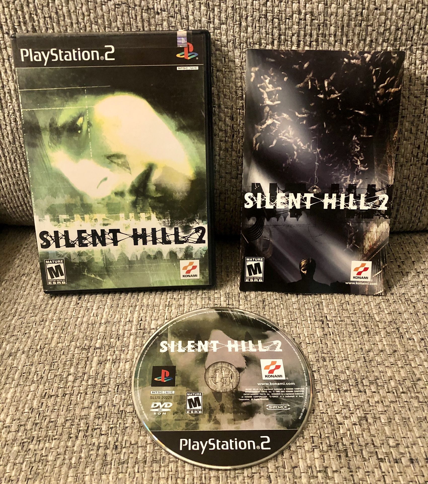 Silent Hill 2 (Sony PlayStation 2, PS2, 2002) Complete Black Label - NM DISC