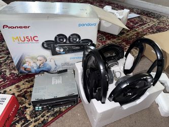 Pandora Speakers Brand New Never Used