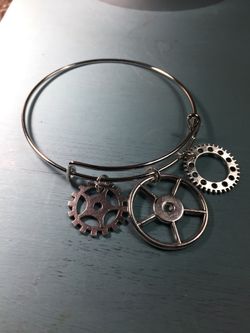 Expandable Steampunk Charm Bracelet